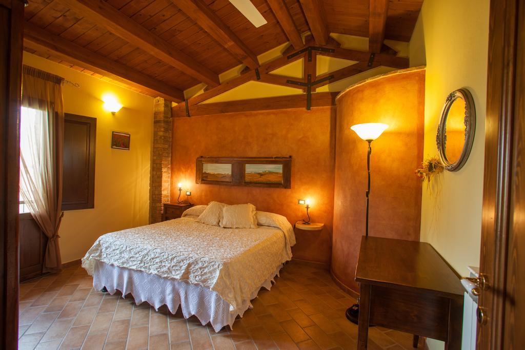 Bio Agriturismo Pratini Monte Lopio ห้อง รูปภาพ