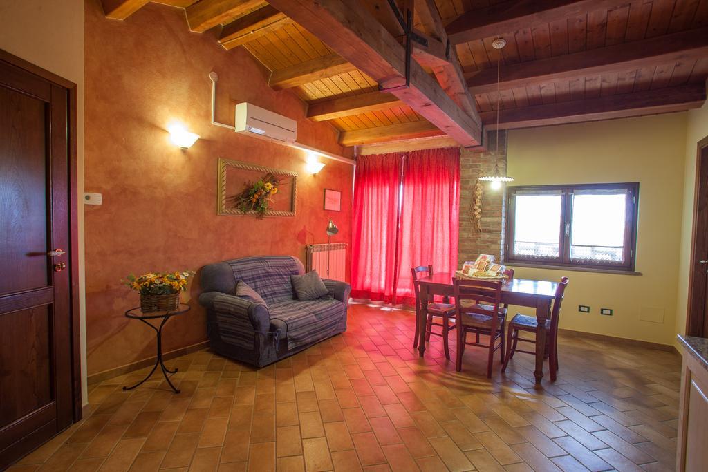 Bio Agriturismo Pratini Monte Lopio ห้อง รูปภาพ